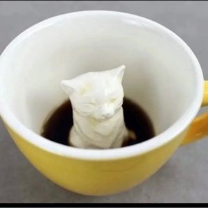 Creature cups yellow cat mug 3.6x4